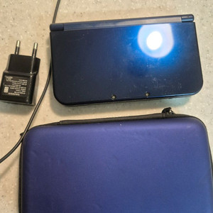 뉴닌텐도3ds 블루 포켓몬 무버뱅크 판매합니다 이미지