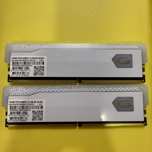 [GelL] DDR5 16gb x 2 32기가 5600 화이트 램 팝니다. 이미지