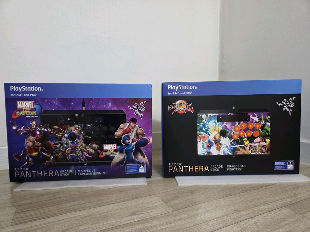 미개봉 신품 Razer Panthera 레이저 판테라 리미티드 에디션 2대(드레곤볼 & 마블 한정판 구판테라) 이미지