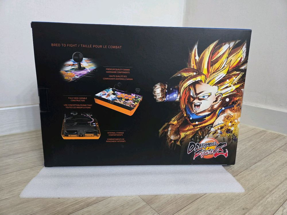 미개봉 신품 Razer Panthera 레이저 판테라 리미티드 에디션 2대(드레곤볼 & 마블 한정판 구판테라) 이미지