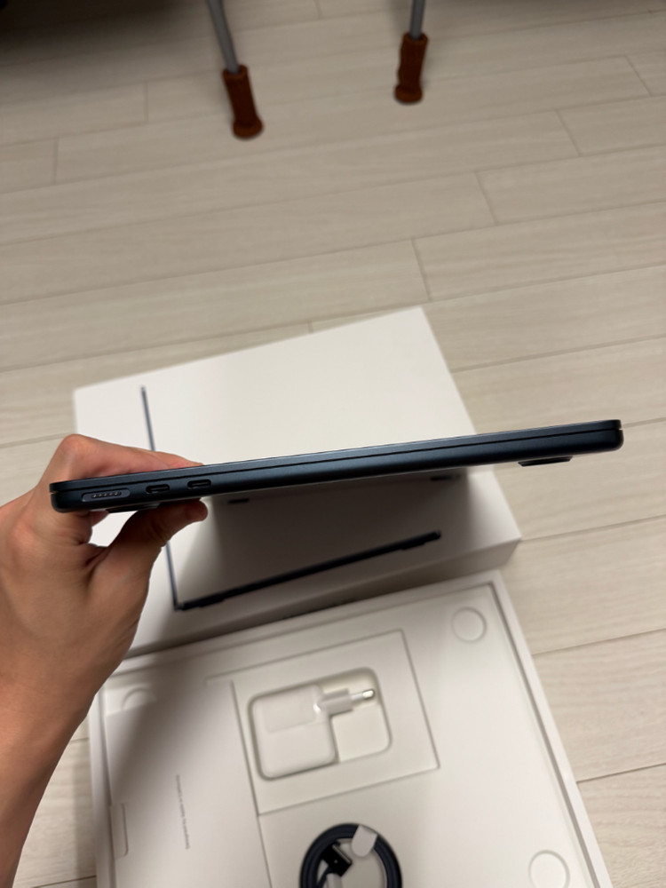 S급 ) 맥북 에어 M3 13인치 16gb 512ssd 미드나이트 애케플 이미지