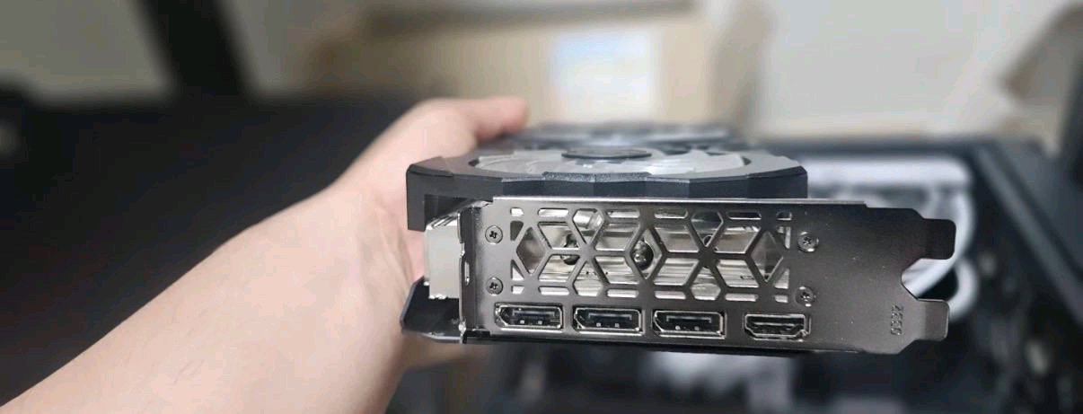 갤럭시 GALAX 지포스 RTX 4070 SUPER EX GAMER BLACK OC D6X 12GB 팝니다. 이미지