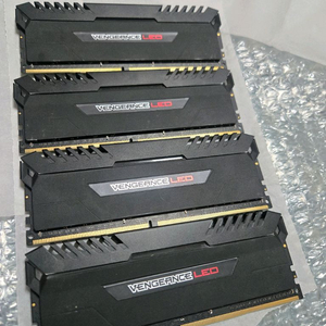 커세어 벤젠스ddr4 16* 4개 쿼드킷 이미지
