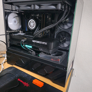 7800x3d 5070ti 32G 본체 판매합니다. 이미지
