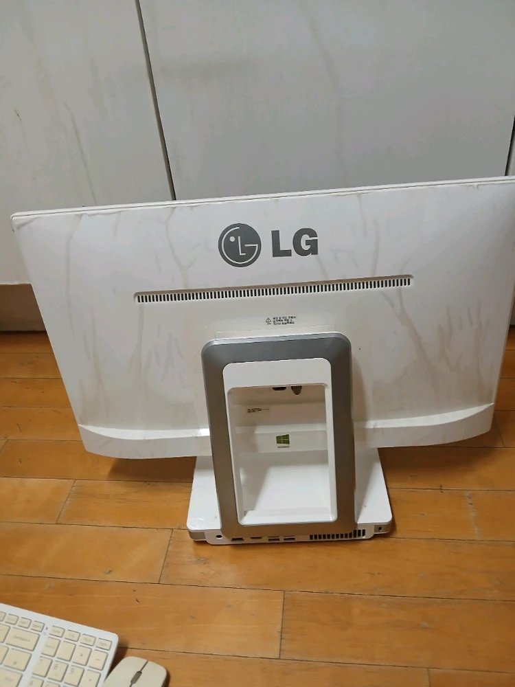 LG일체형PC 23인치 V320-E.AH20K 이미지