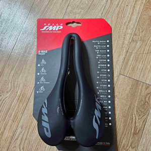 SMP 안장 저렴하게 판매합니다. 이미지