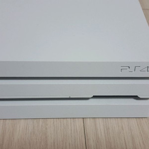부산)ps4 pro 화이트 1tb 팝니다. 신형카메라 게임6개포함 플스4 프로 ps4pro 플스4프로 이미지