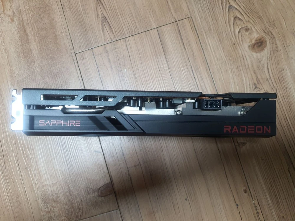 AMD RX 6600 XT 판매합니다. 이미지