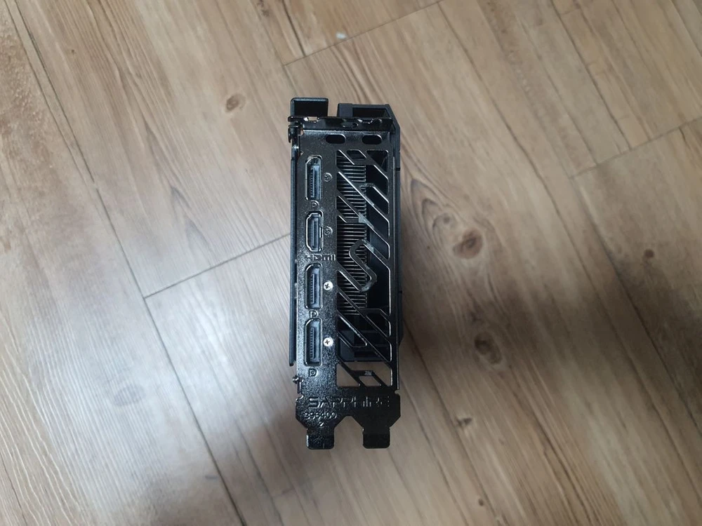 AMD RX 6600 XT 판매합니다. 이미지