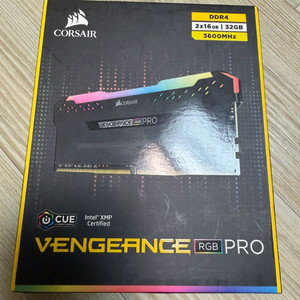 커세어램 CORSAIR VENGEANCE RGB PRO \ DDR4 PC 3600 32GB (16GB x 2) 이미지
