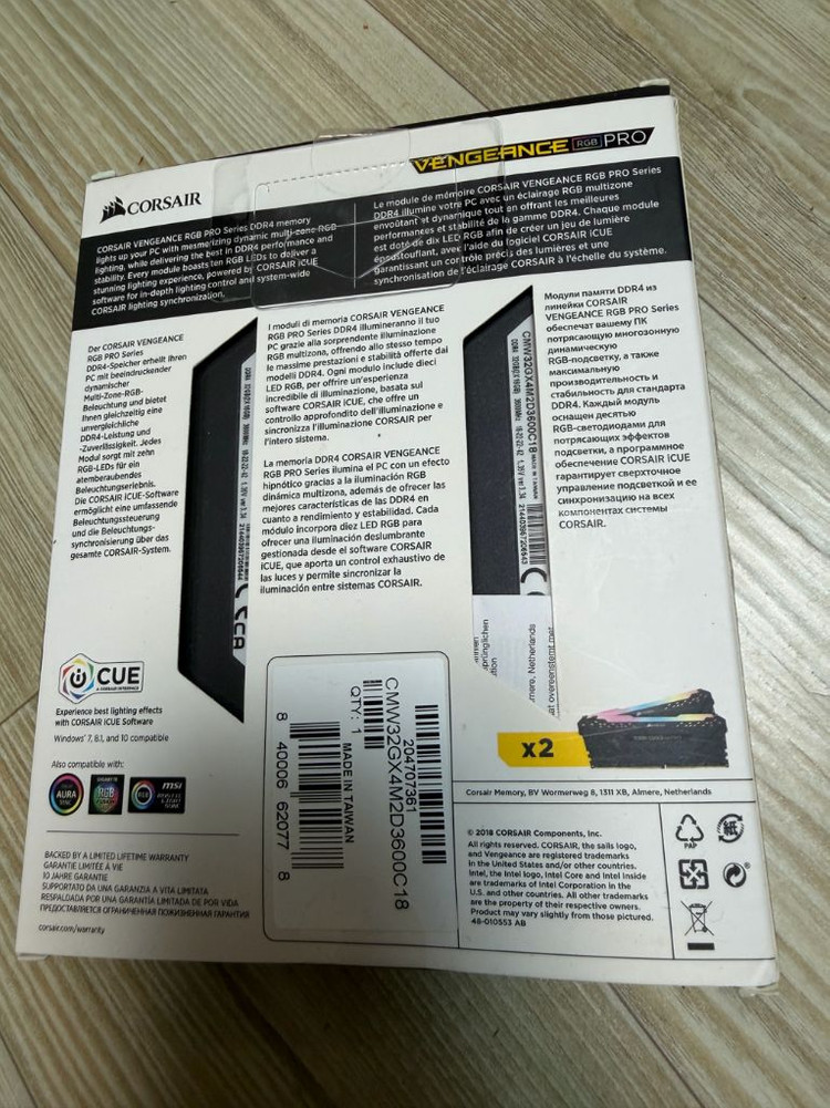 커세어램 CORSAIR VENGEANCE RGB PRO \ DDR4 PC 3600 32GB (16GB x 2) 이미지