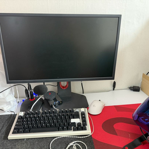7800x3d 5060ti ddr5 32gb,xl2546k 풀셋 이미지