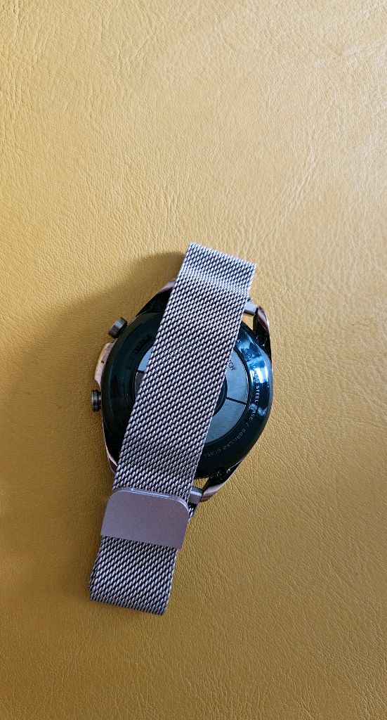 삼성 갤럭시 워치3 41mm 미스틱 브론즈 모델 이미지