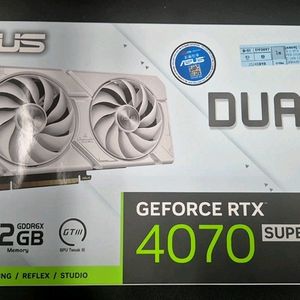 ASUS RTX 4070 SUPER 12GB 화이트 그래픽 카드 팝니다(가격협상가능) 이미지