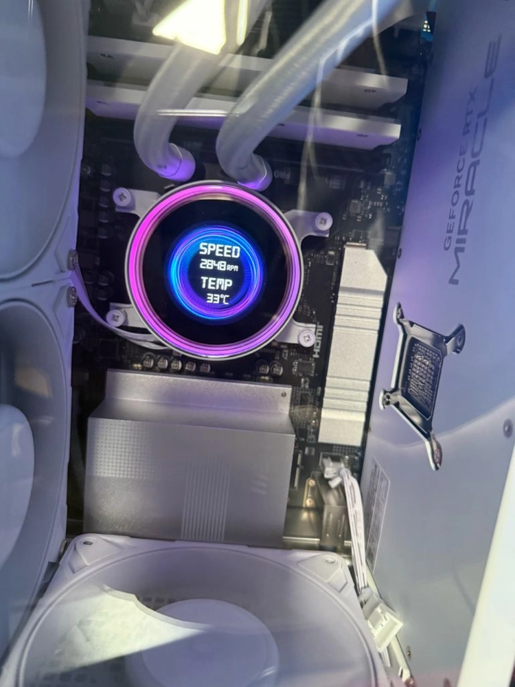9800x3d 5070ti 본체 데스크탑 팝니다 이미지