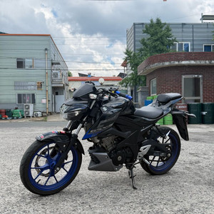 스즈키 gsx-s125 오토바이 판매합니다. 이미지