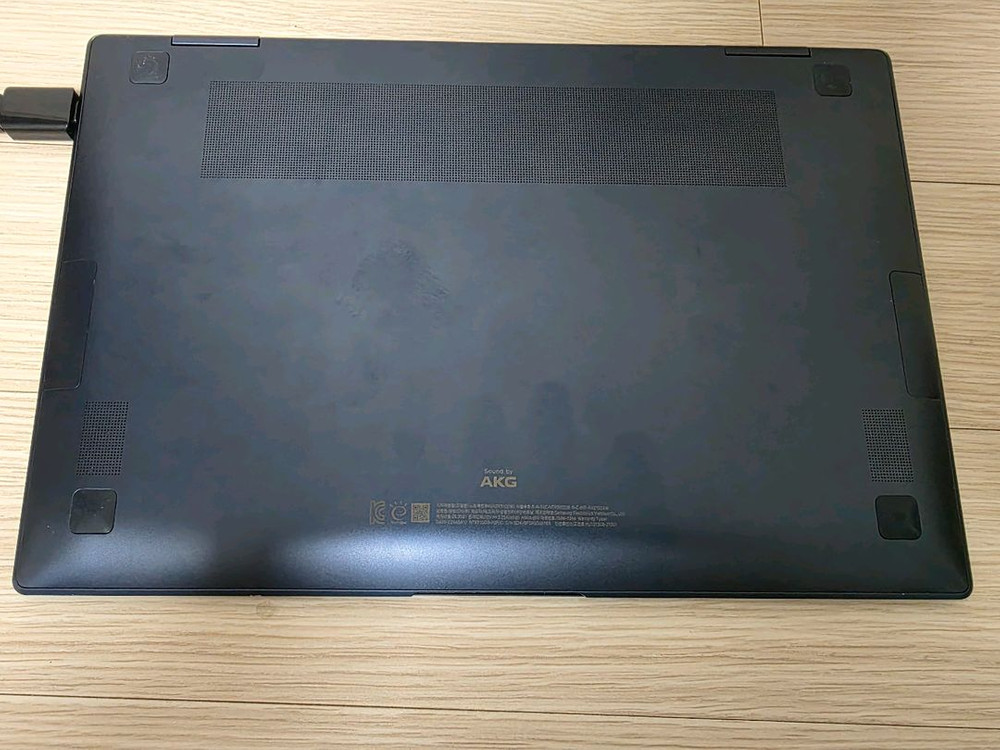 삼성 갤럭시북 프로 360/NT931QDB/13.3인치 노트북/거의새것 이미지