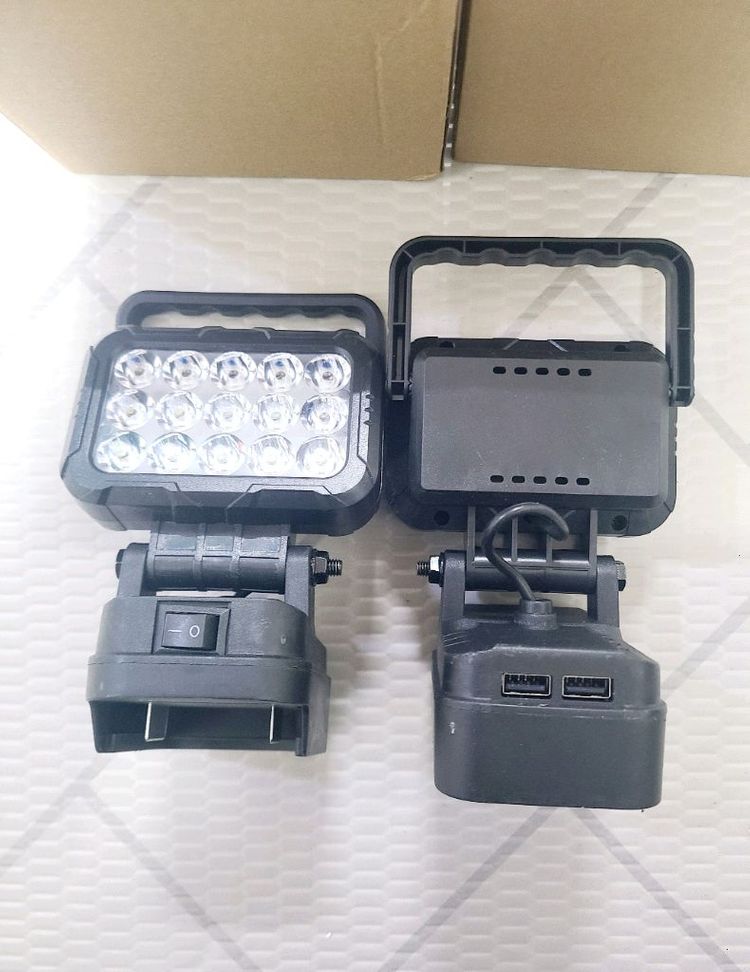 새상품 마끼다 18V 배터리 호환 LED 작업등(2종 판매) 이미지