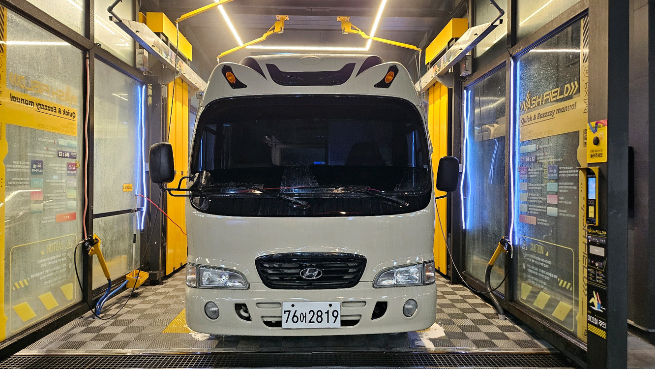 카운티캠핑카 이미지