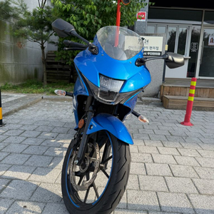스즈키 GSXR125 ABS 블루 이미지
