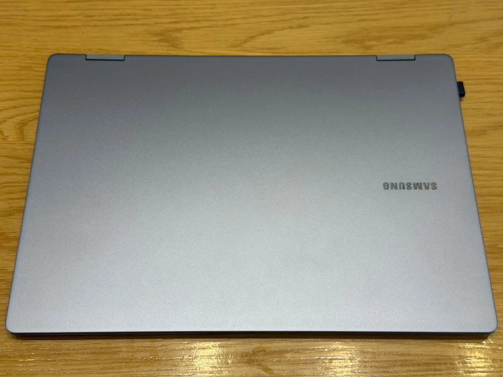 삼성 갤럭시북4 프로 360 16인치 / SSD 1TB / 배터리 98% / 메모리 16GB / 2in1 이미지