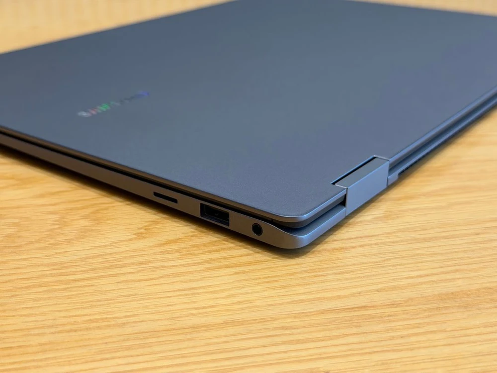 삼성 갤럭시북4 프로 360 16인치 / SSD 1TB / 배터리 98% / 메모리 16GB / 2in1 이미지