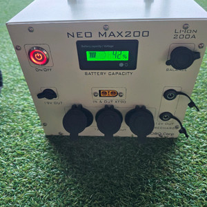 코보 파워뱅크 맥스 200A ( 2000w) + 600w 인버터 + 220v 케이블 판매합니다. 이미지