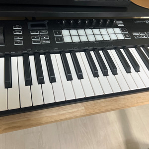 노베이션 런치키37 mk3 이미지