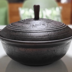 운틴 구형 찌개 냄비 구합니다 이미지