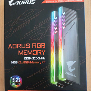 AORUS RGB DDR4 3200 16G (8G x 2) + 더미램 2개 패키지 팝니다 이미지