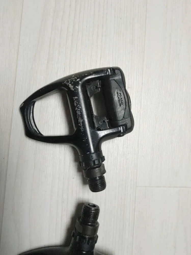 입문용 시마노 로드자전거, 픽시 클릿페달 pd-r540팝니다. (택포2.3만) 이미지