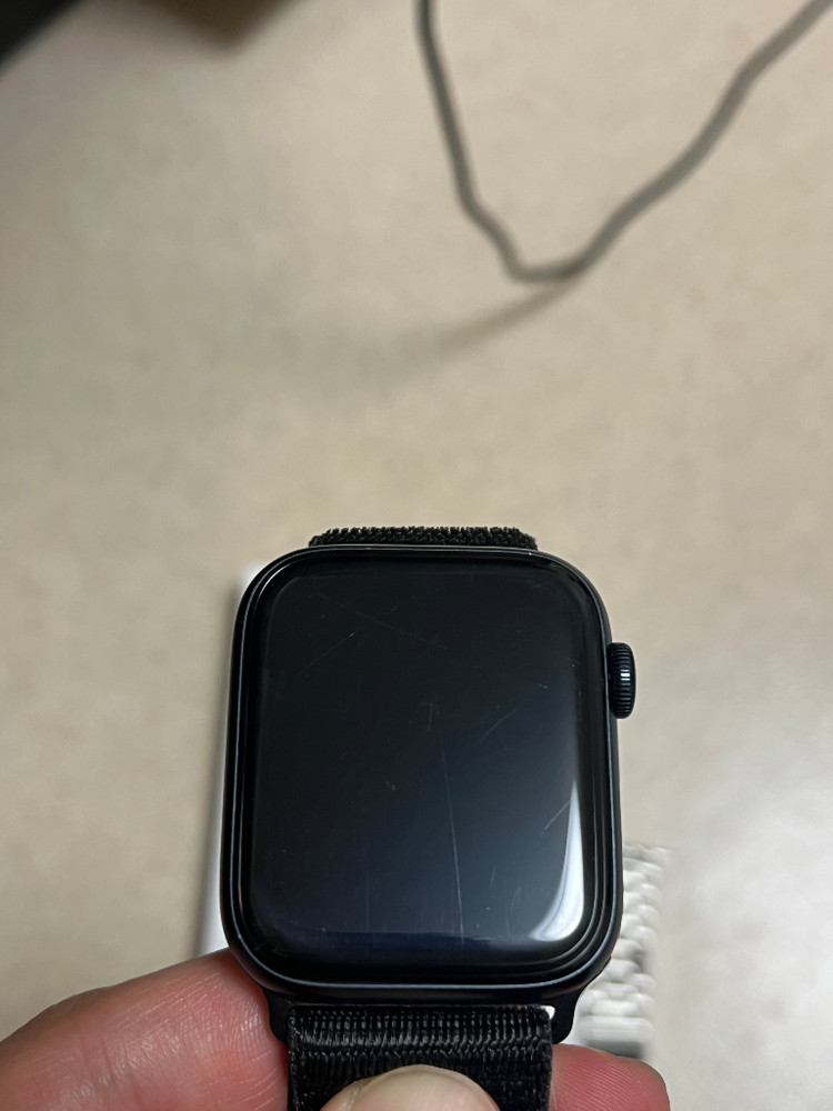 애플워치 SE2 44mm 미드나이트 GPS 이미지
