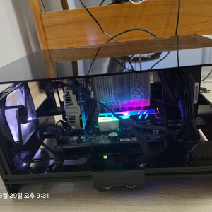 5700x3d b550 ddr4 32gb 본체팝니다 이미지