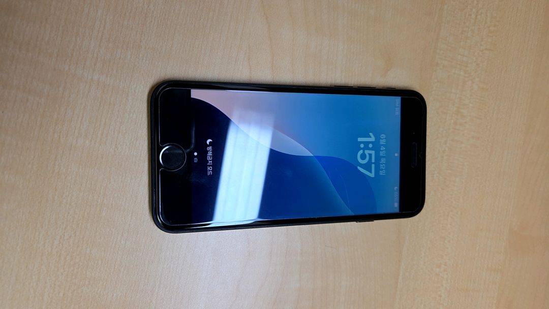 아이폰 SE3 256GB, 배터리99 이미지