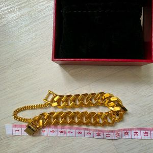 순금팔찌 30돈 이미지