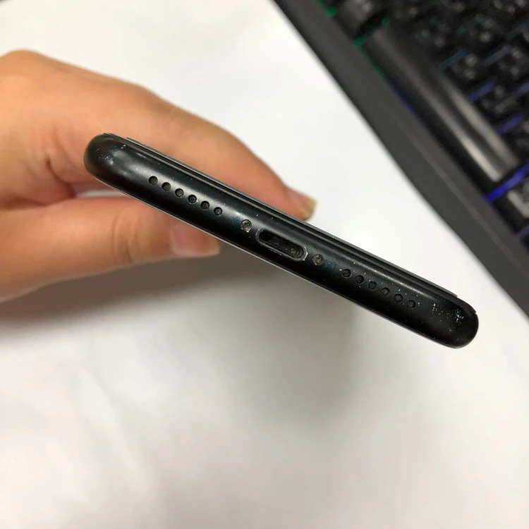 아이폰XR 128GB 블랙 중고폰 배터리84% 기능정상 530988 이미지