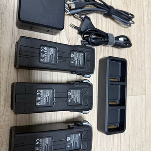 DJI 매빅3프로 배터리3개 100W 충전기+허브 세트에요 이미지