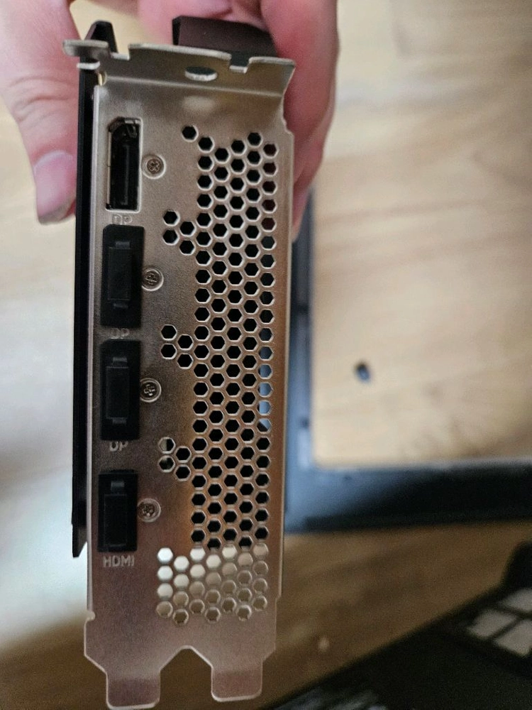 ASRock Arc B580 CHALLENGER OC D6 12GB 판매합니다. 이미지