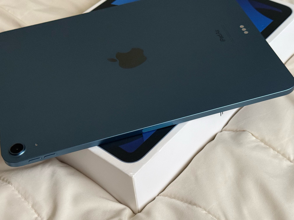 아이패드 에어5 판매! M1칩 256GB wifi S급 블루색상 이미지