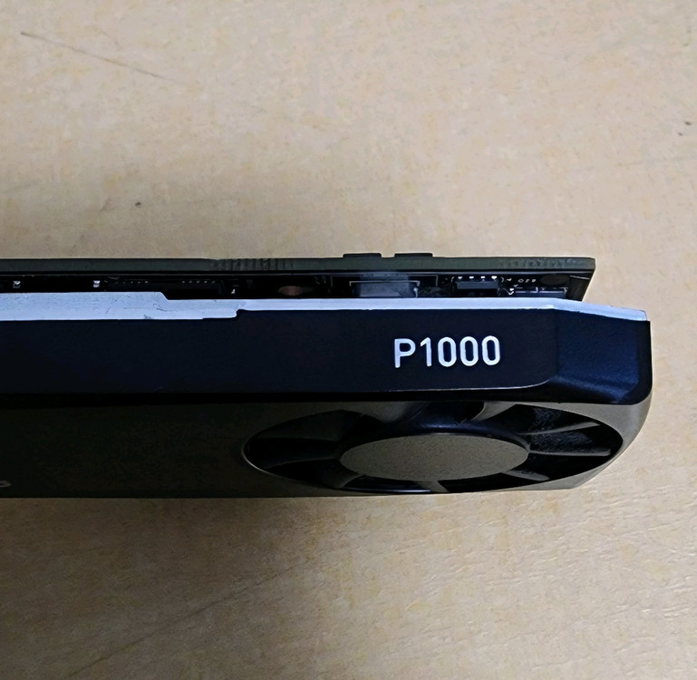 NVIDIA Quadro P1000 그래픽카드 이미지