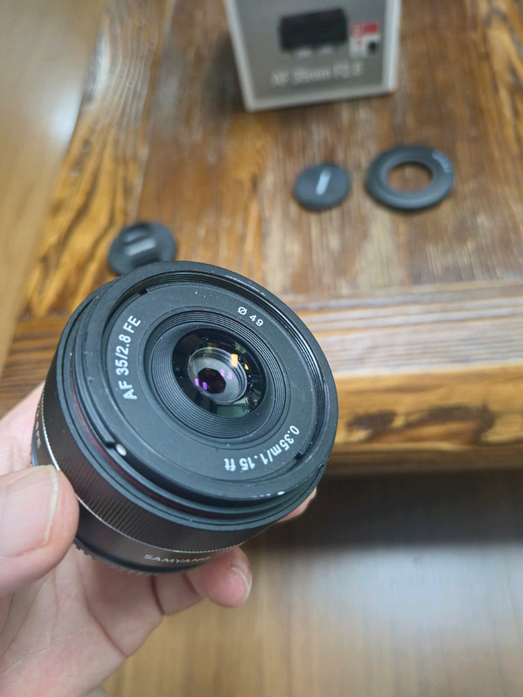 삼양 FE 35mm f2.8 렌즈 팝니다 이미지