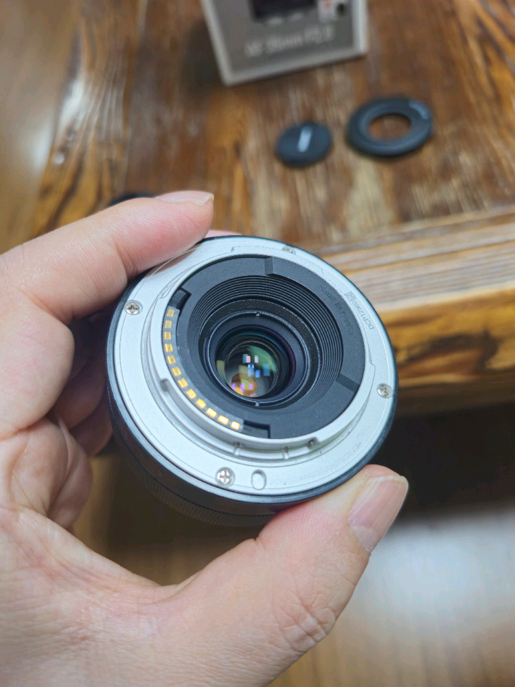 삼양 FE 35mm f2.8 렌즈 팝니다 이미지