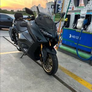 23년식 Tmax560 판매합니다 이미지
