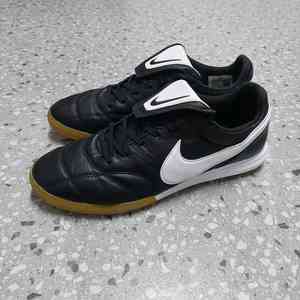 Nike Premier II IC 나이키 프리미어 2 인도어 코트 풋살화 이미지