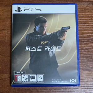 007 퍼스트 라이트 팝니다. 이미지