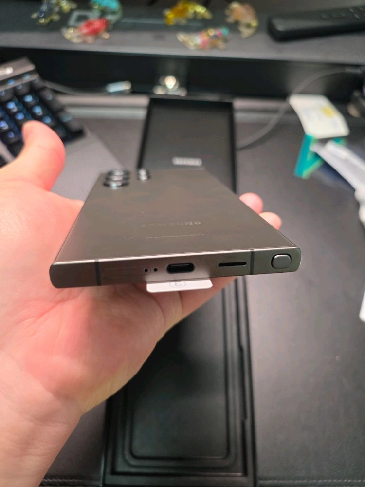 자급제/ 갤럭시 S24 울트라 블랙 512GB 이미지