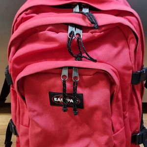 EASTPAK 백팩 판매합니다 이미지