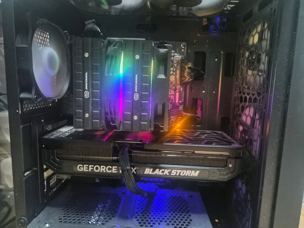 rtx 4080super, i9-14900kf 조립 pc 이미지