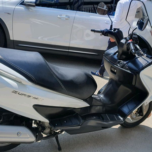 스즈키 버그만125cc 이미지