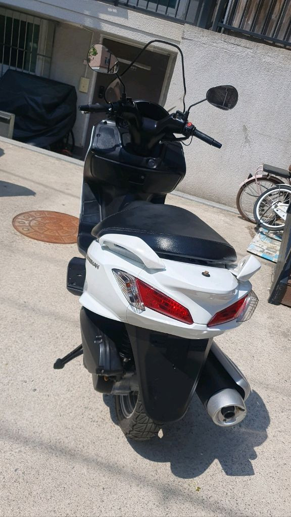 스즈키 버그만125cc 이미지